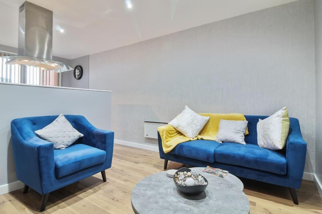 Stylish Modern Home In シェフィールド エクステリア 写真