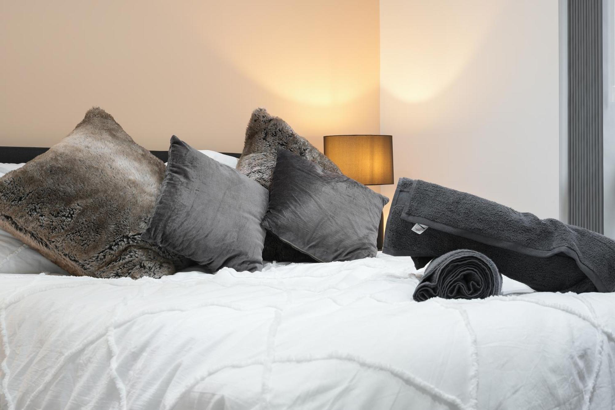 Stylish Modern Home In シェフィールド エクステリア 写真